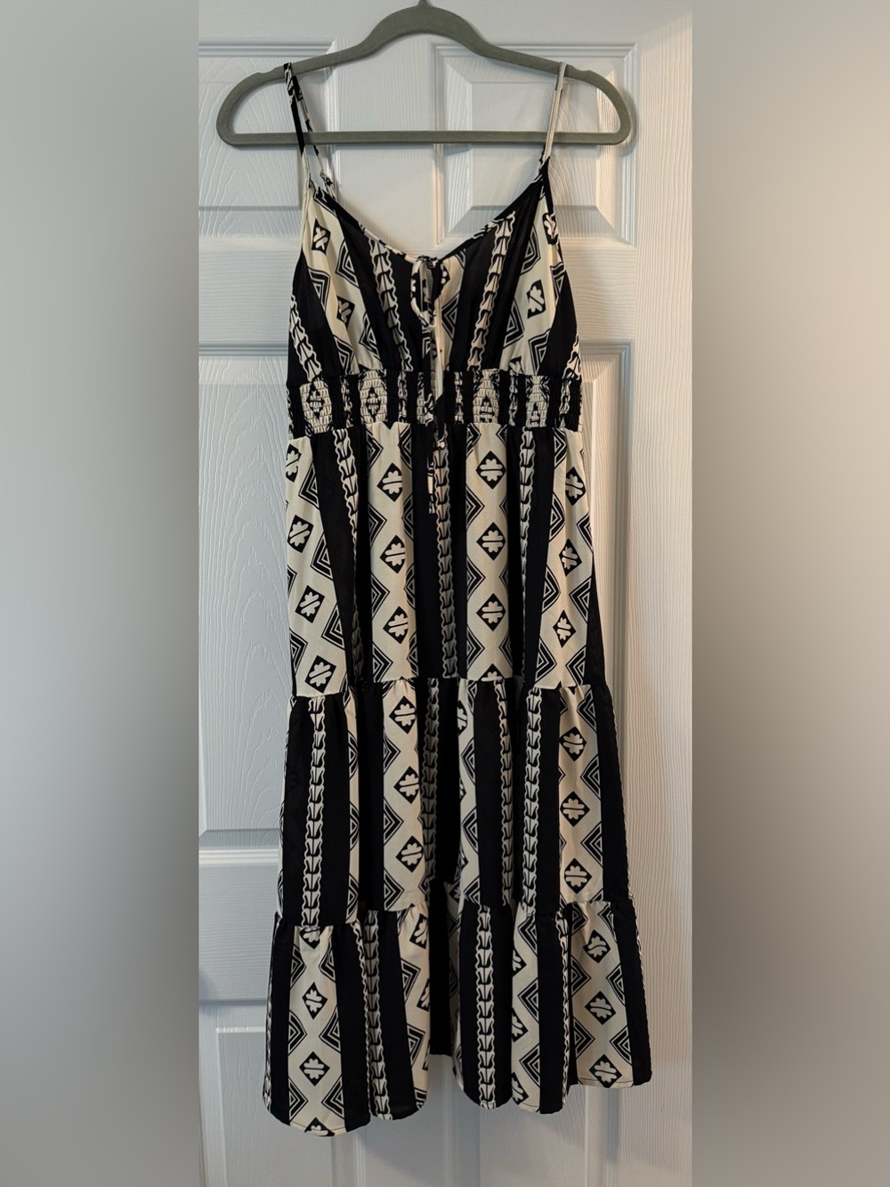 Black and Cream Patterned Women’s Dress